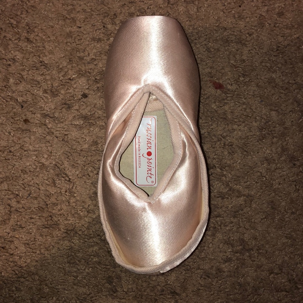 Russian Pointe Shoes